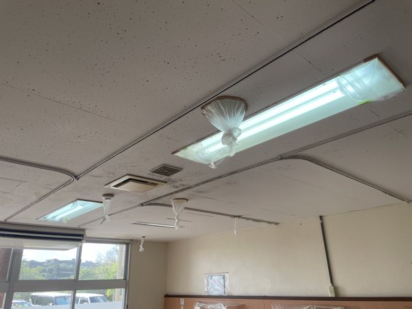 特殊カビ処理 施工前 病室