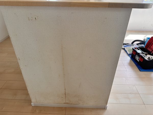 壁紙美ら染色 施工前 キッチンカウンター