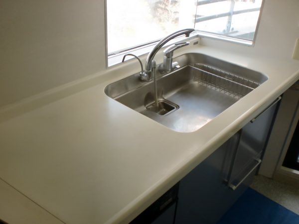水廻り再生コーティング 施工前 キッチン