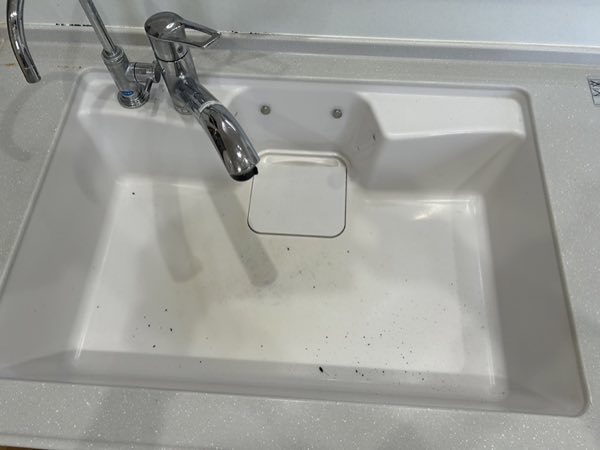 水廻り再生コーティング 施工前 キッチンシンク